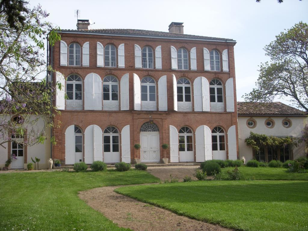 Chambres d'Hotes Au Château Saint-Nicolas-de-la-Grave Exterior foto